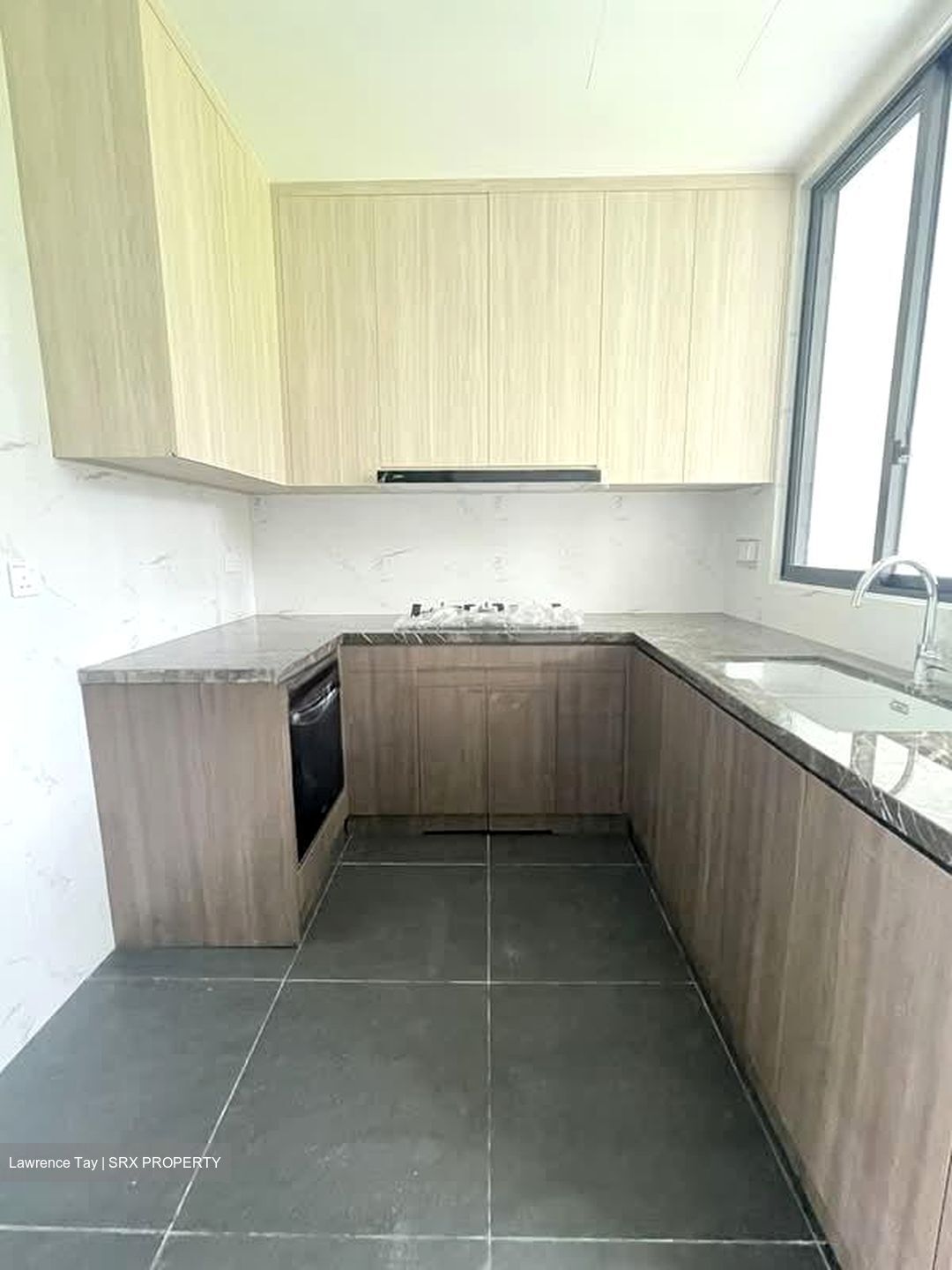 Seletar Hills Estate (D28), Terrace #588180021